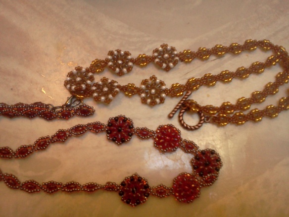 flower necklace 24